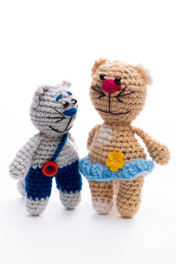 How to Embroider Faces on Amigurumi: Complete Guide to Expressions, Techniques, and Tools